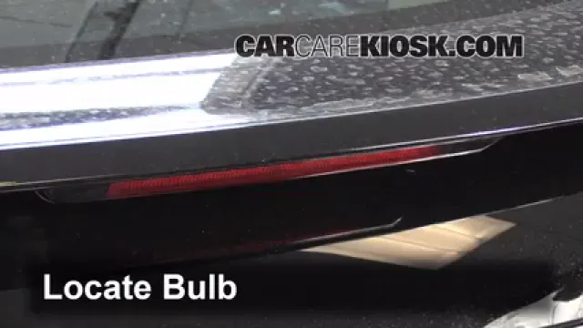 2013 Chevrolet Volt 1.4L 4 Cyl. Éclairage Feu de freinage central (remplacer l'ampoule)